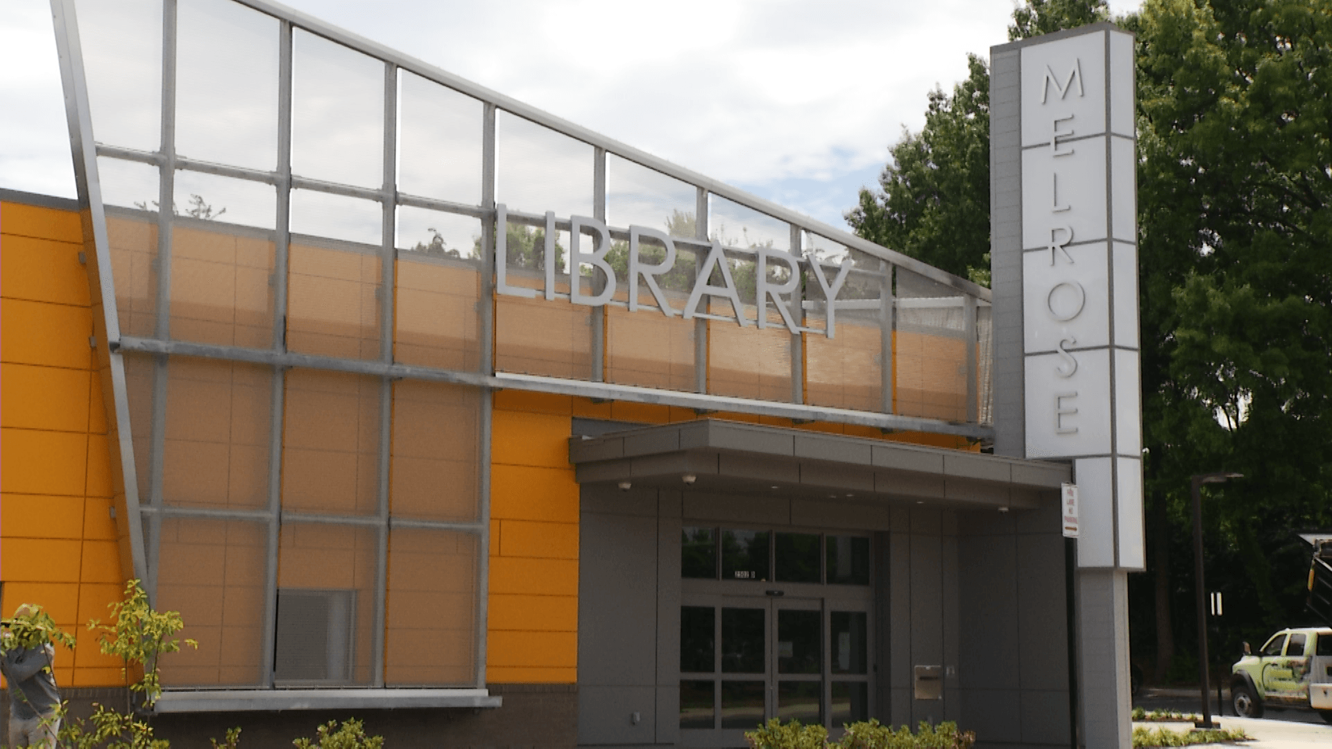 Melrose Library exterior